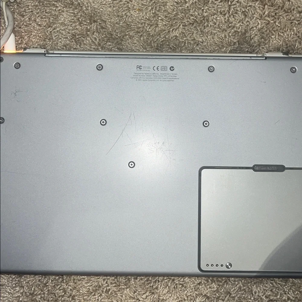 Apple 🍎 PowerBook G4 Laptop - Picture 13 of 13